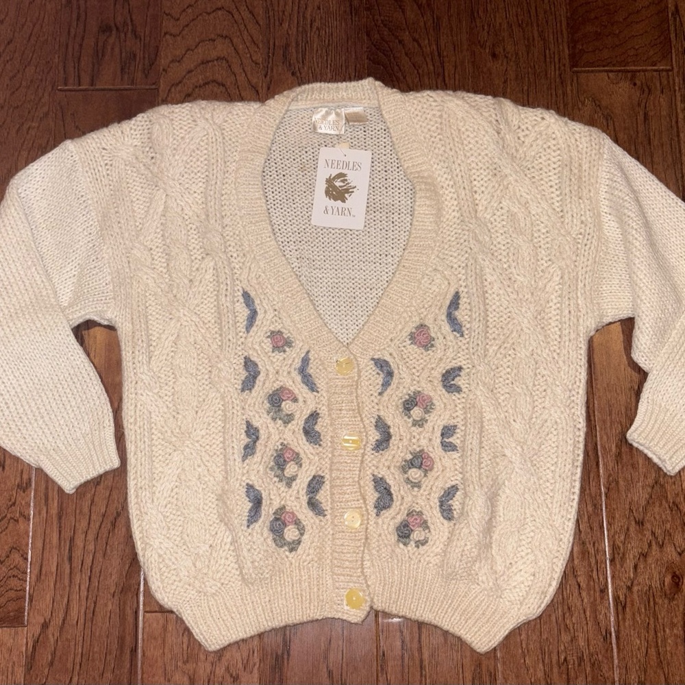 NWT Needles and Yarn Vintage Cardigan Sweater Size Large